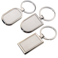 Chine fabricants bon marché en gros mode personnalisé double porte-clés souvenir en métal blanc avec logo pas de minimum